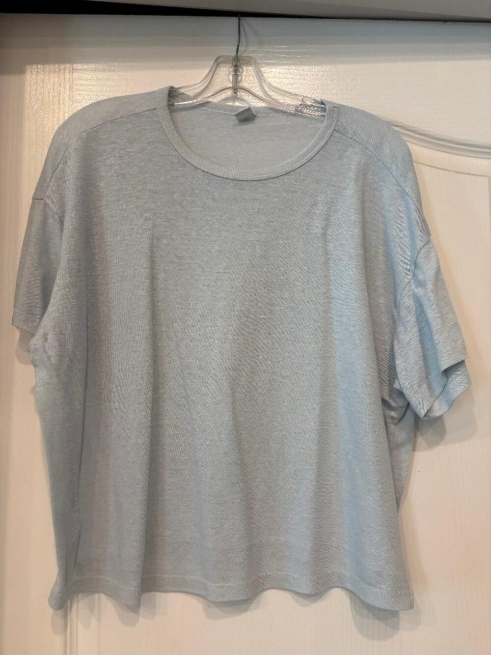 Old Navy T-Shirt